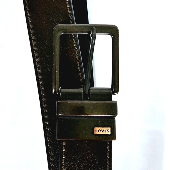 Levi's Brown Leather Men's Belt - Picture 2 of 4
